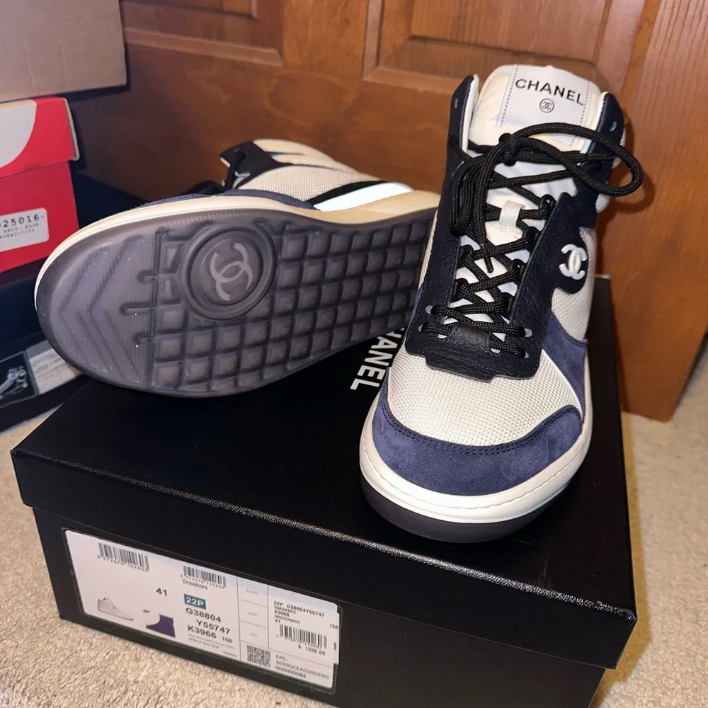 Chanel, Navy and White high top sneakers. - Picture 2 of 2